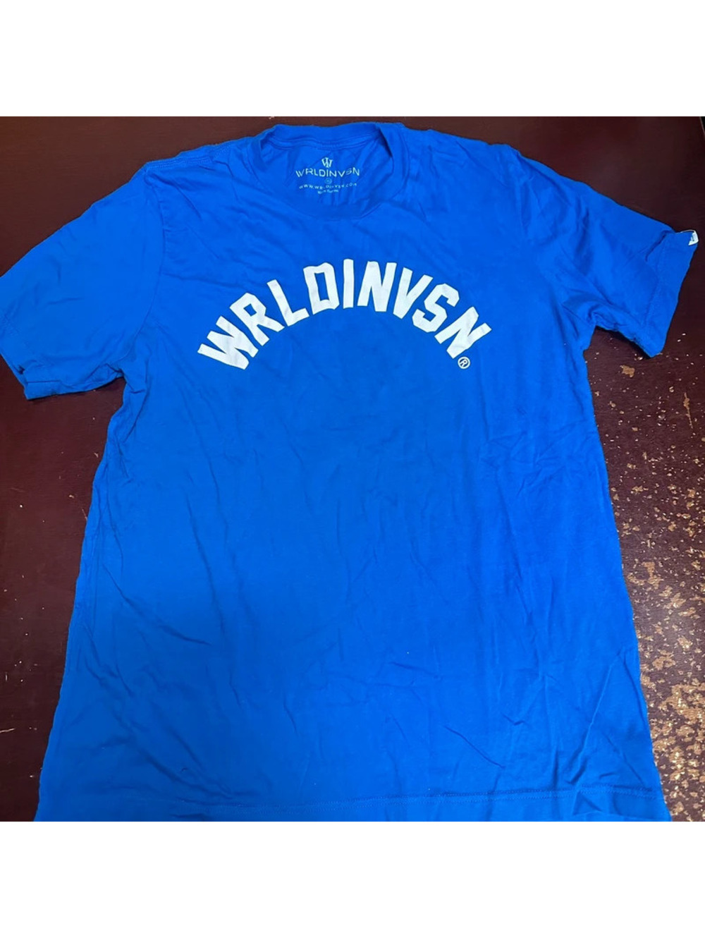 Worldvision, royal blue men’s short sleeve T-shirt, XL